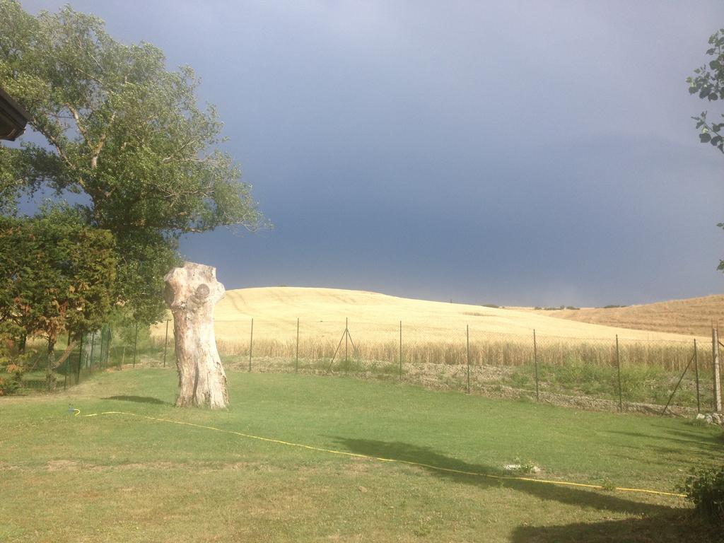 Podere Il Mulino Pieve di Santa Luce Kültér fotó